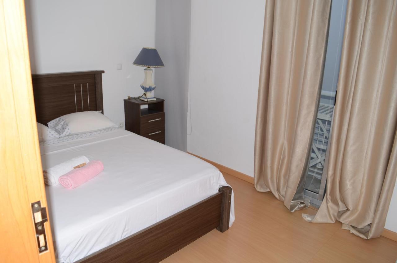 Apartamento Terra Branca Praia Esterno foto
