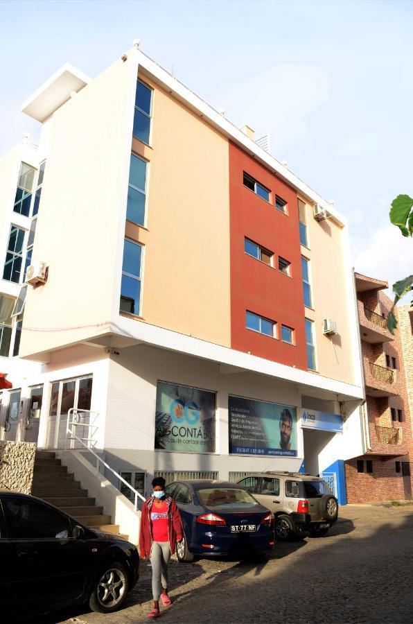 Apartamento Terra Branca Praia Esterno foto