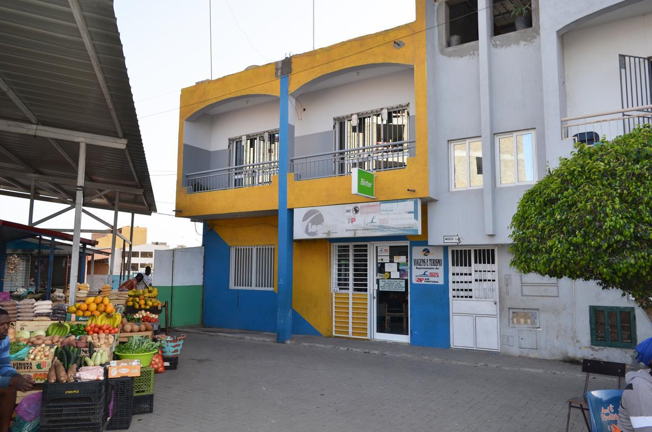 Apartamento Terra Branca Praia Esterno foto